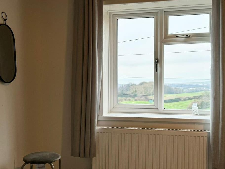Sea View Retreat *